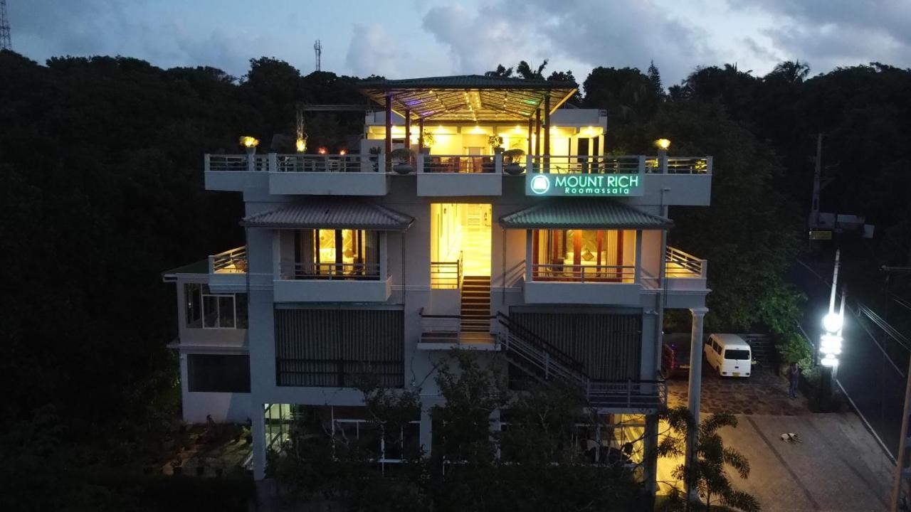 Hotel Mount Rich Rumassala Unawatuna Exterior foto