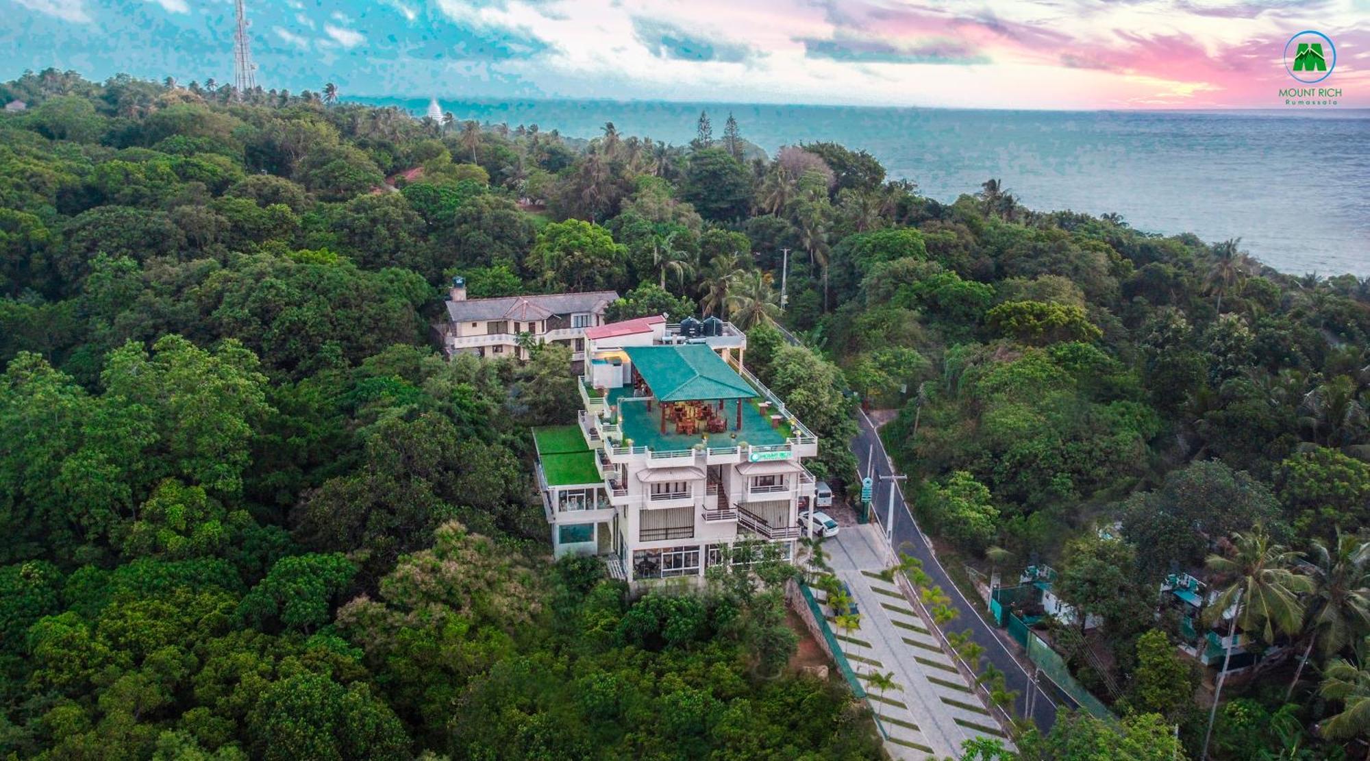 Hotel Mount Rich Rumassala Unawatuna Exterior foto